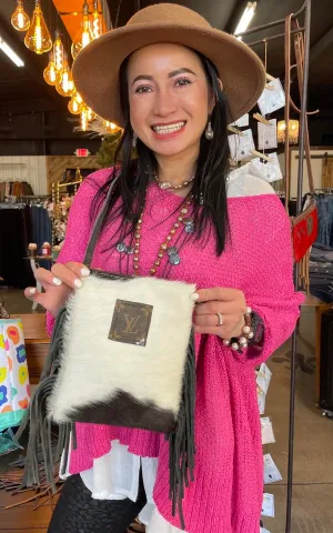 HC Repurposed Vertical LV Cowhides - 6.5" x 8