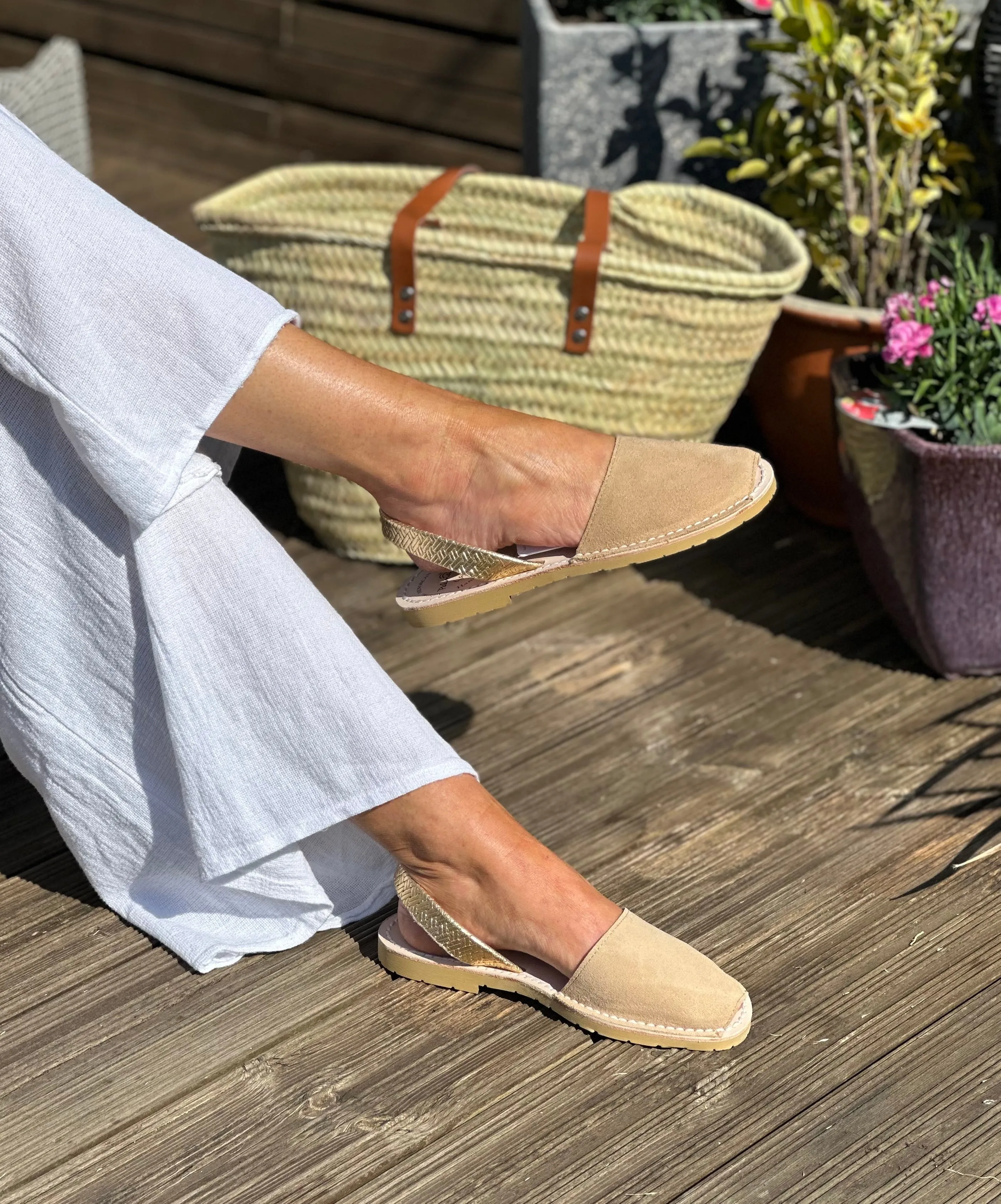 Macarella Sand Suede Avarcas
