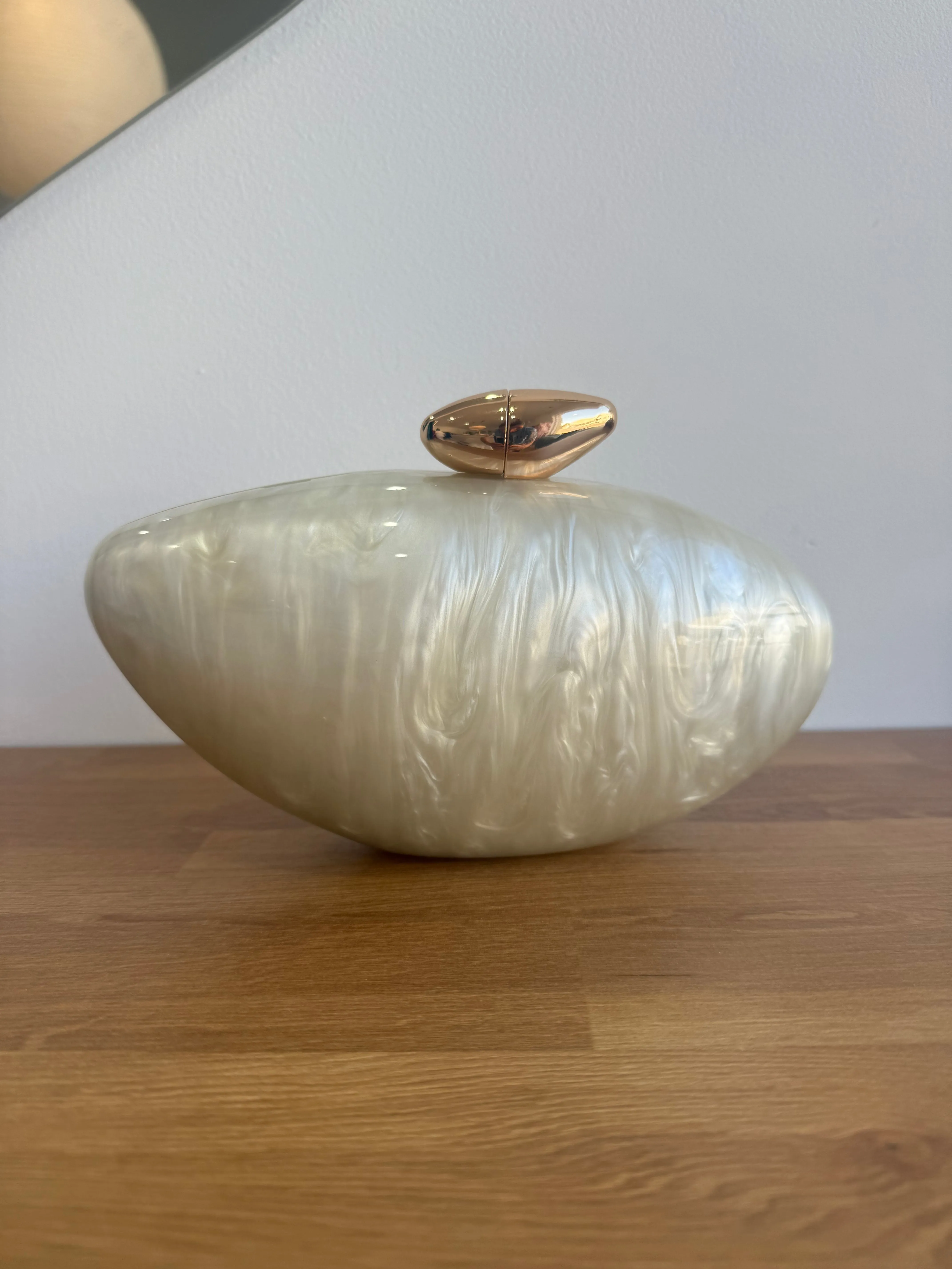 Shell Clutch, Marble
