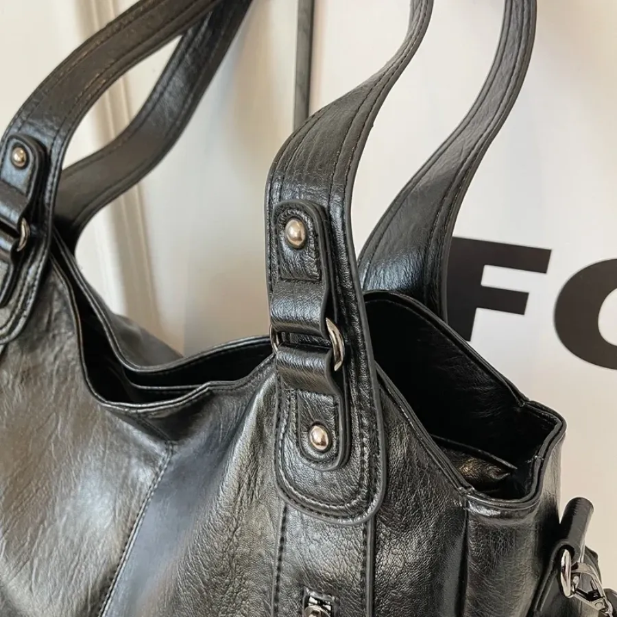 Tullia | Elegant Shoulder Bag